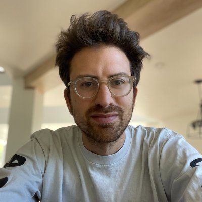 Greg Isenberg headshot